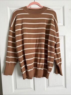 Maternity sweater